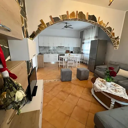 Vila Vaqarr Villa *